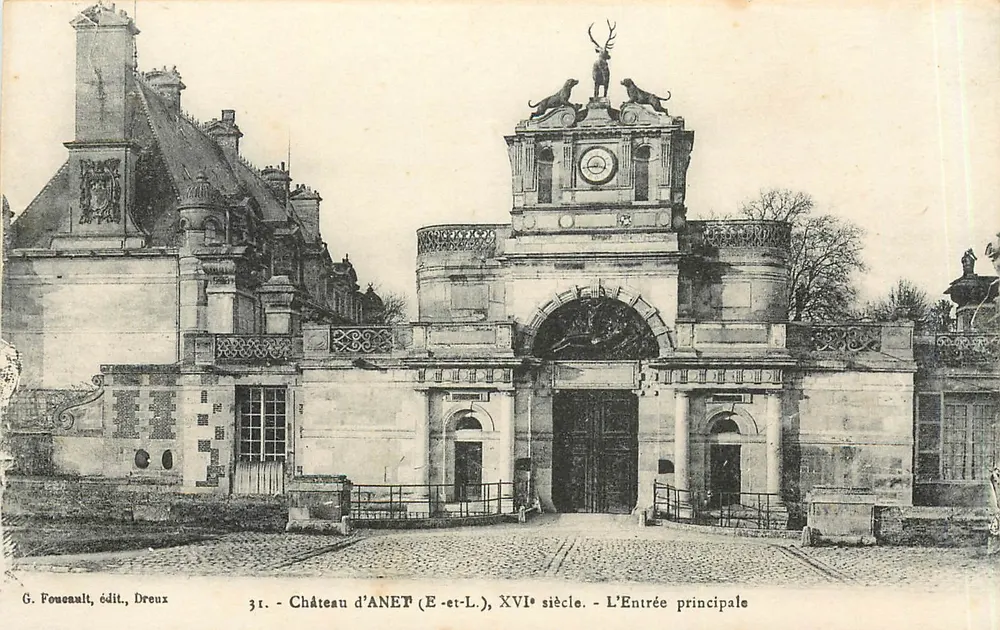 Castillo de ANET (E-et-L.) — Siglo XVI — La Entrada principal — G. Foucault, edit., Dreux - Anverso