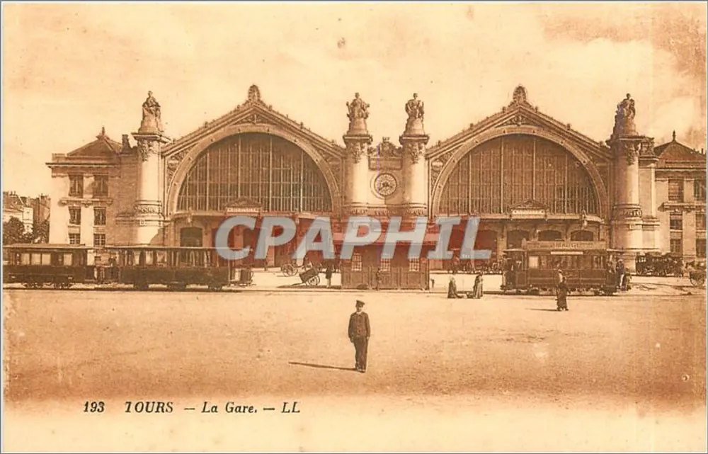 Tours — A Estação — LL - Frente