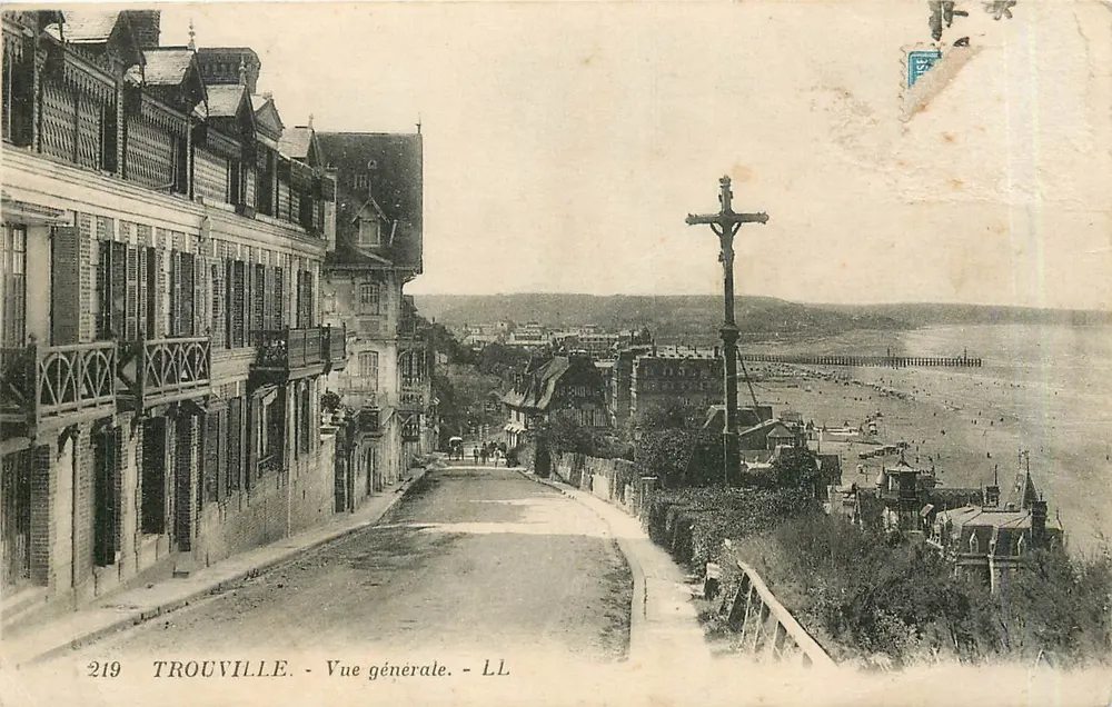 Trouville - Vista geral - LL - Frente