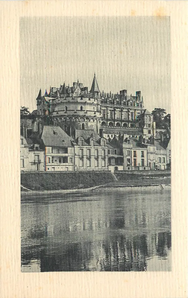 Amboise — Vista sobre o castelo — Lévy e Neurmin Réalis, Paris - Frente