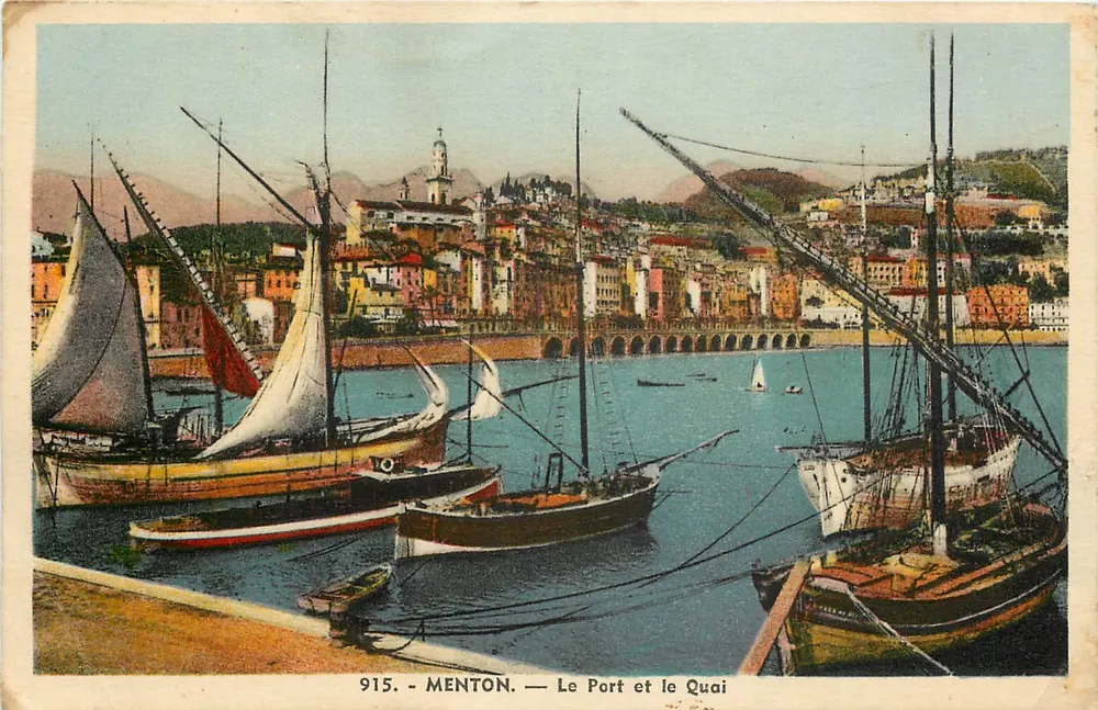 Menton — Le Port et le Quai — 915 - Recto