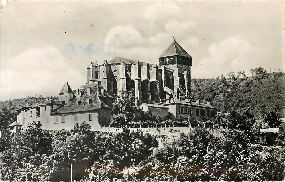 Thézac - La Cathédrale — Éditions Thézac, n° 472-1 - Recto