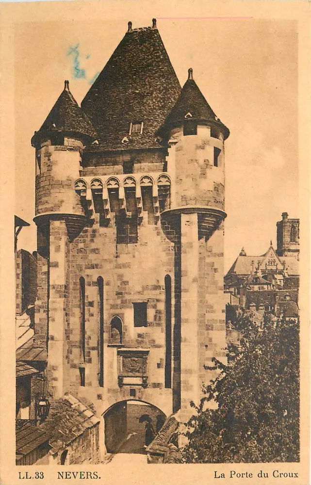 Nevers — La Porte du Croix — L.L.33 - Frente