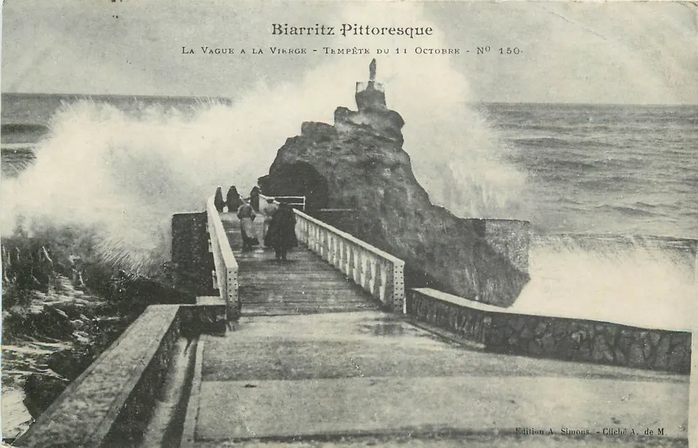 Biarritz Pittoresque — A Onda na Virgem — Tempestade de 11 de Outubro — N° 150 — Edição A. Simons - Frente