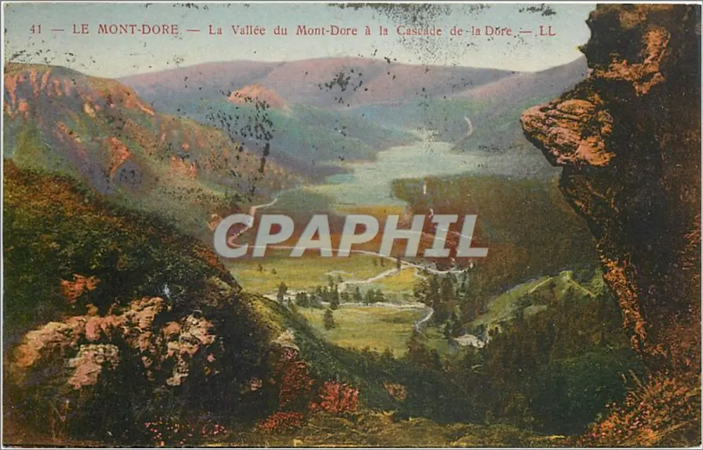 LE MONT-DORÉ — Die Schlucht der Dôre im Tal von Mont-Dore — LL - Vorderseite