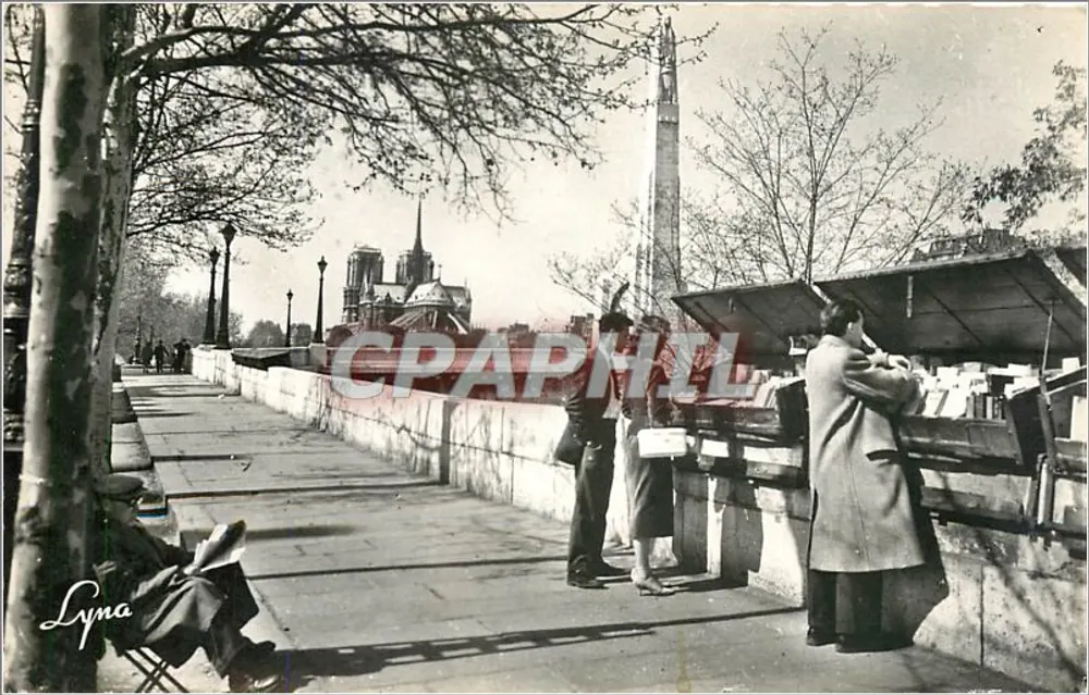 Paris - Caminhando pelos Quais — Lyna, rue du Caire (2e) - Frente