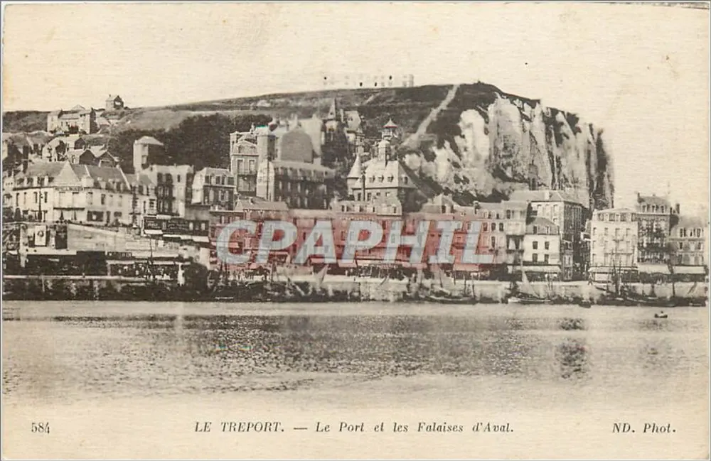 Le Tréport — Le Port et les Falaises d'Avail — ND. Phot. - Recto