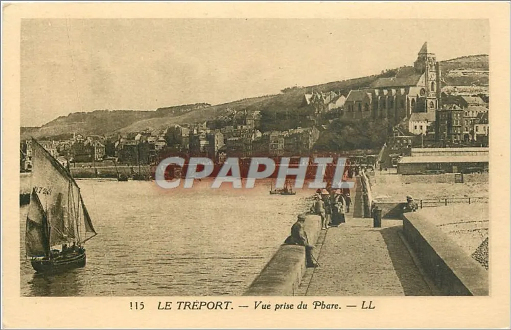 Le Tréport — Vista tirada do farol — LL - Frente