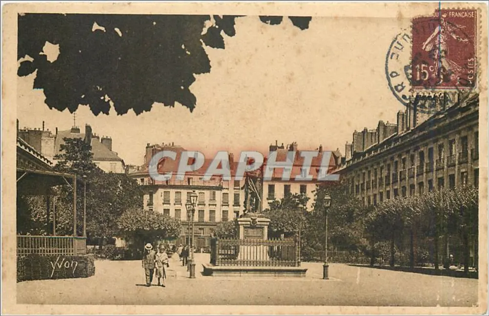 Nantes — Le Square Cambronne — Les Editions d'Art Yvon - Recto