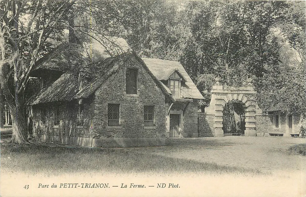 Park PETIT-IRIANON — Ferma — ND Fot. - Awers