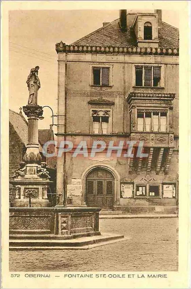 Obernai — Fontäne Saint Odile und das Rathaus — Serie 572 - Vorderseite