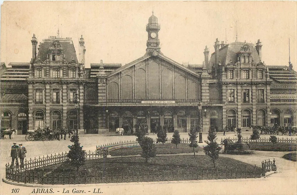 Arras - A Estação - LL. - 107 - Frente
