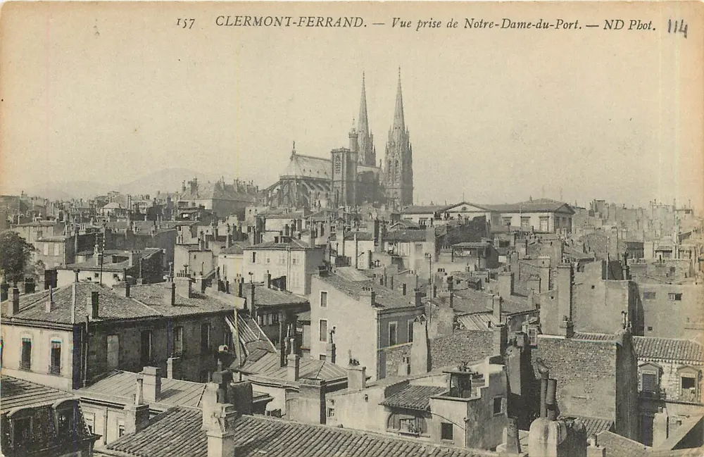 Clermont-Ferrand — Vue prise de Notre-Dame-du-Port — ND Phot. 114 - Recto