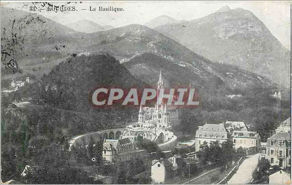 Bourdes — A Basílica — Editor desconhecido, n° 33 - Frente