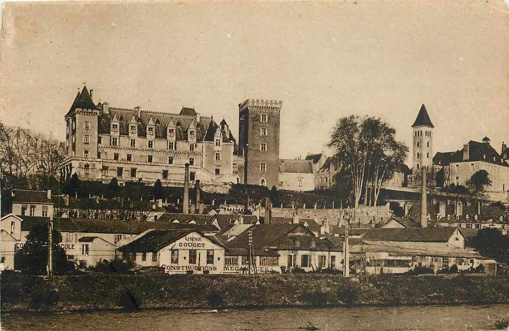 Castelo de Henri IV — Pau — Phototypie La Bouché Frères, Toulouse - Frente