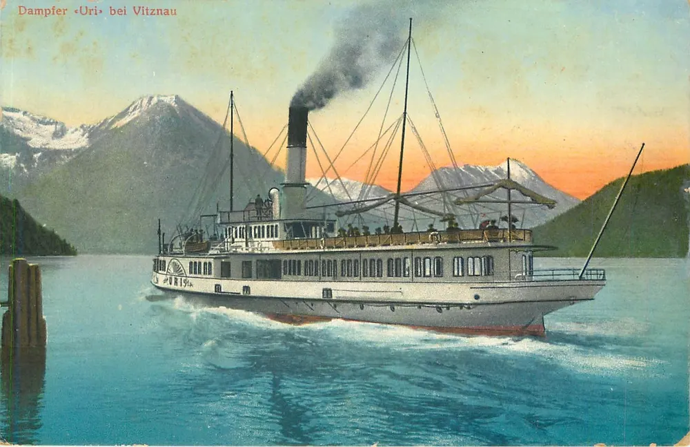 Dampfer Uri bei Vitznau — vista do lago com montanhas nevadas — editor W. Zimmermann-Sirgeler, Luzern - Frente