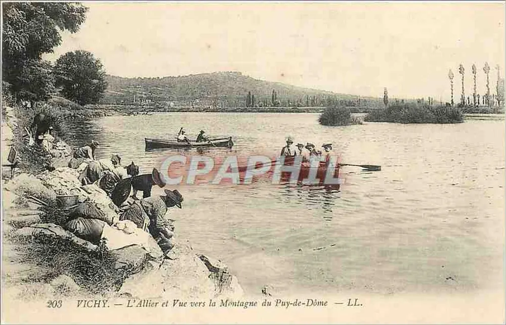 Vichy — Der Allier und Blick auf den Berg Puy-de-Dôme — LL. — Nr. 203 - Vorderseite