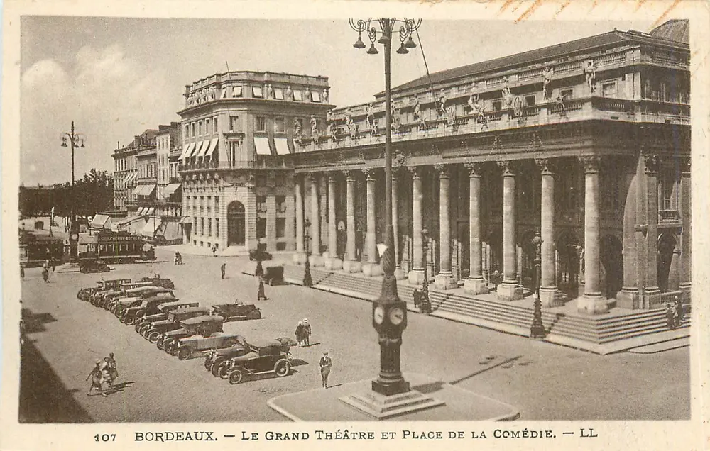 Bordeaux — Das Grand Theatre und Place de la Comédie — LL - Vorderseite
