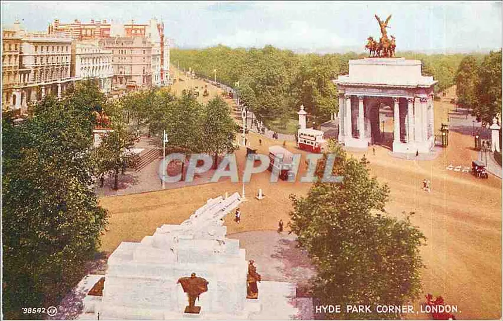 Hyde Park Corner, Londres — vista da praça com o monumento de Wellington e o memorial dos artilheiros — Cartão Postal Valentine's n°38692 - Frente