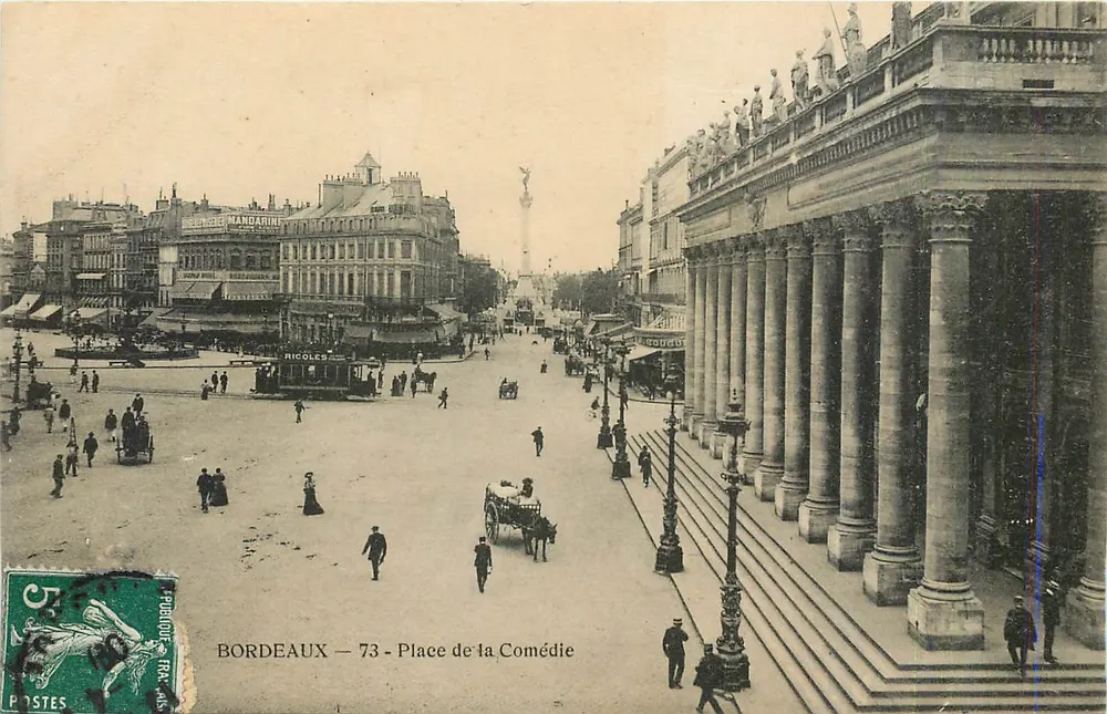 Bordeaux — 73 - Place de la Comédie — editor não identificado - Frente
