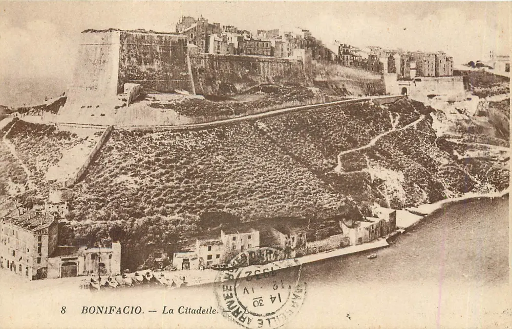 Bonifacio — A Cidadela — Editor desconhecido, n° 8 - Frente