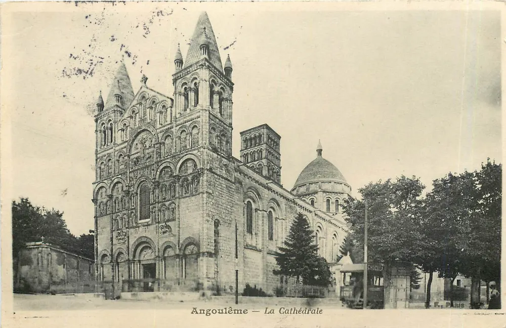 Angoulême — A Catedral — Choccoly - Frente