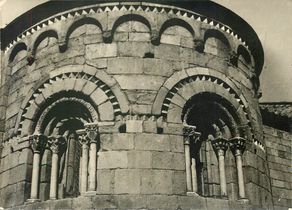 Abadia de Sainte-Marie de Vernet-les-Bains — editor A. Genovez, n° 16/9 - Frente