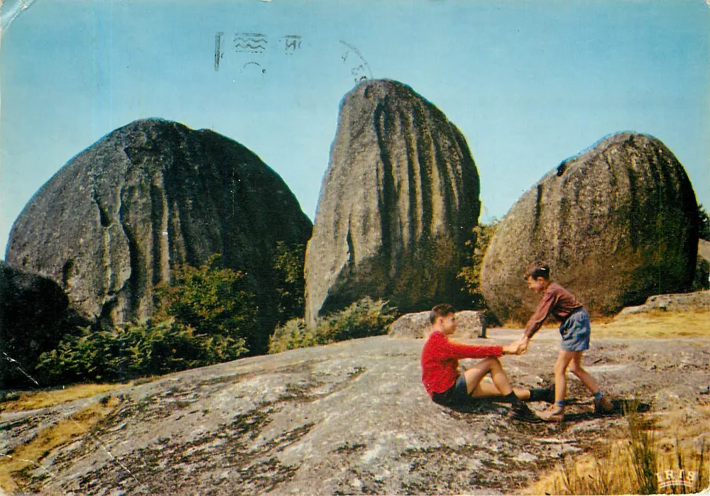 Les Pierres Grumettes — La Creuse — Éditions Mexichrome, n°23/116 - Frente