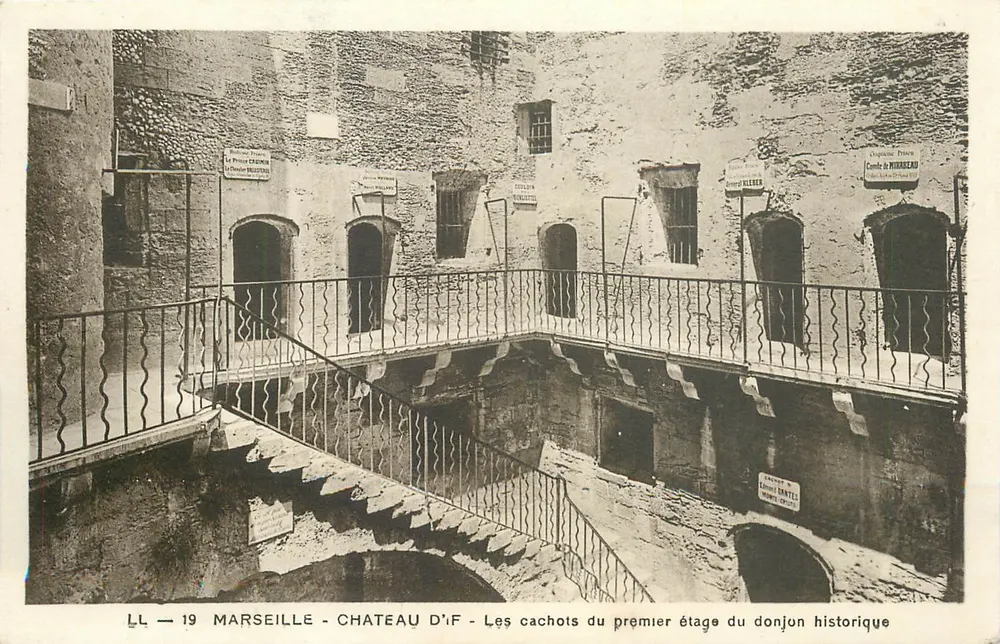 Marseille - Château d'If - Die Zellen der ersten Etage des historischen Bergfrieds — Verleger: Centre de MIRBEAUX - Vorderseite