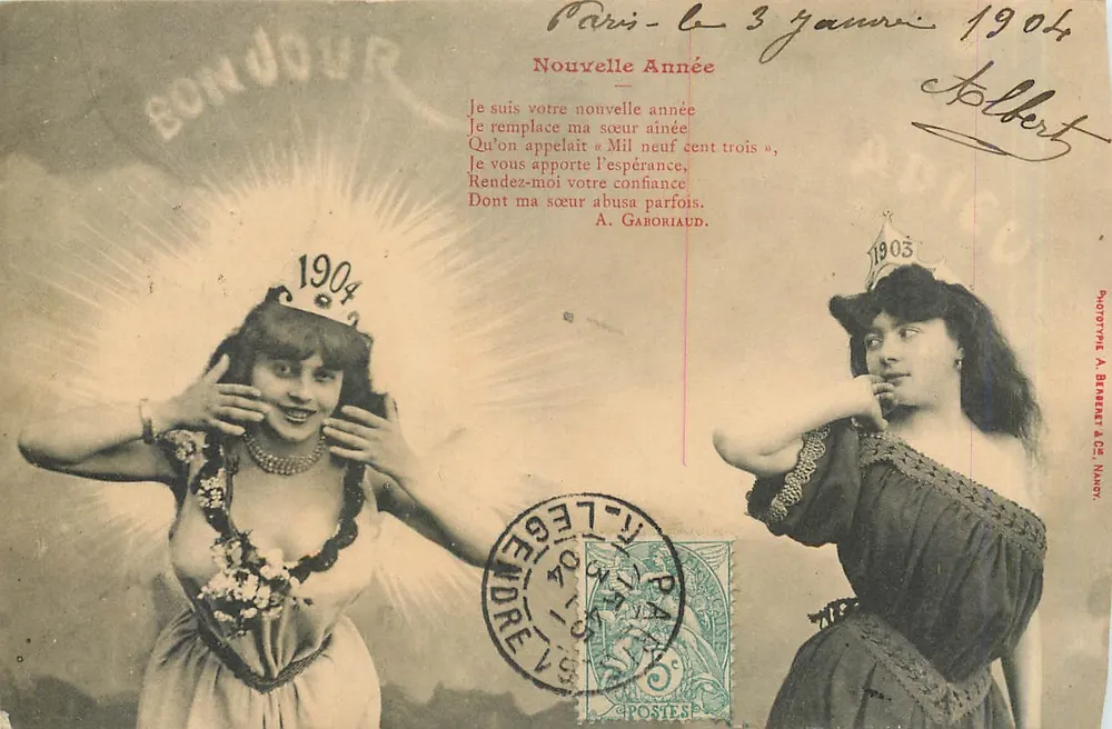 Duas jovens com diademas — Nova Ano 1904 — Fotógrafo A. Braeent & Cie, Nancy - Frente