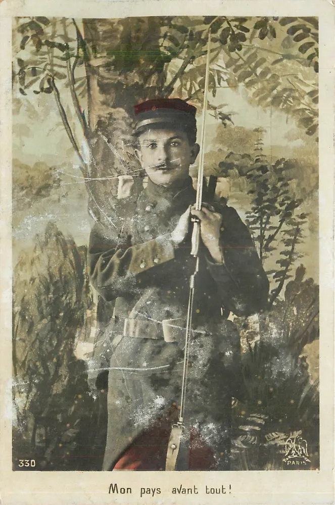 Soldat français — 'Mon pays avant tout!' — Paris, n° 330 - Recto