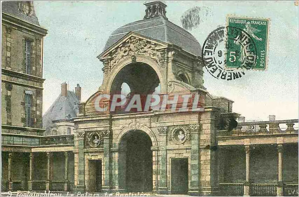 Fontainebleau - O Palácio - A Halle - Editor: A. Lévy, n° 16 - Frente