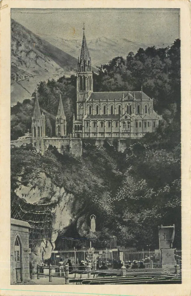 A Gruta e a Basílica — Lourdes — Edit. P. Dallet - Lourdes - Frente