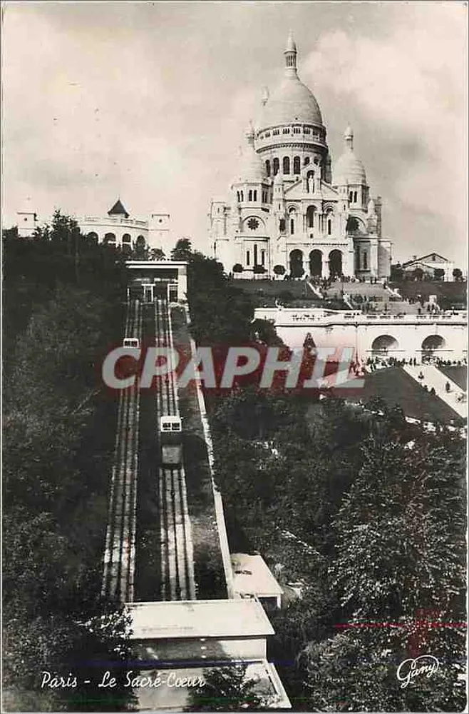 Paris - O Sacré-Cœur — vista com o funicular — editor Gampy - Frente