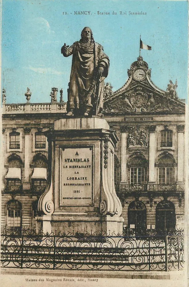 Nancy - Estátua do Rei Stanislas — Maison des Magasins Réunis, édit., Nancy - Frente