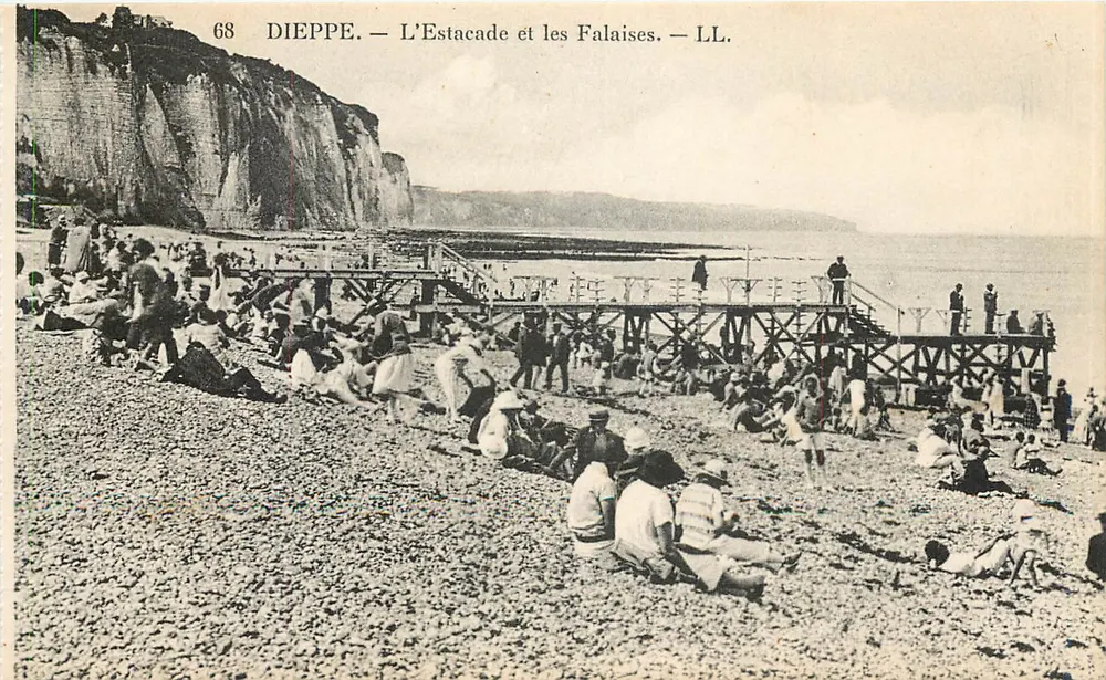 Dieppe — A Estacada e as Falésias — LL. - Frente