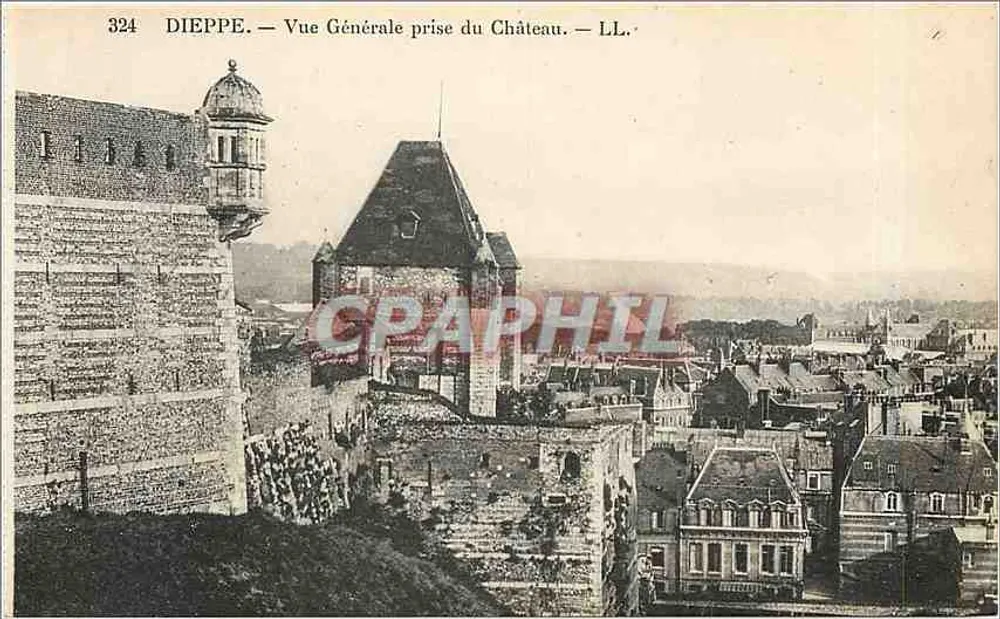 Dieppe — Vue Générale prise du Château — LL. - Recto