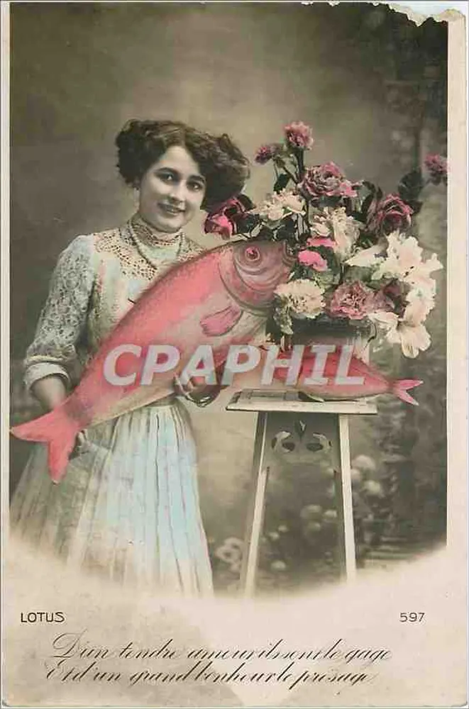 Jovem mulher com um grande peixe-azedo — editor LOTUS, n° 597 - Frente