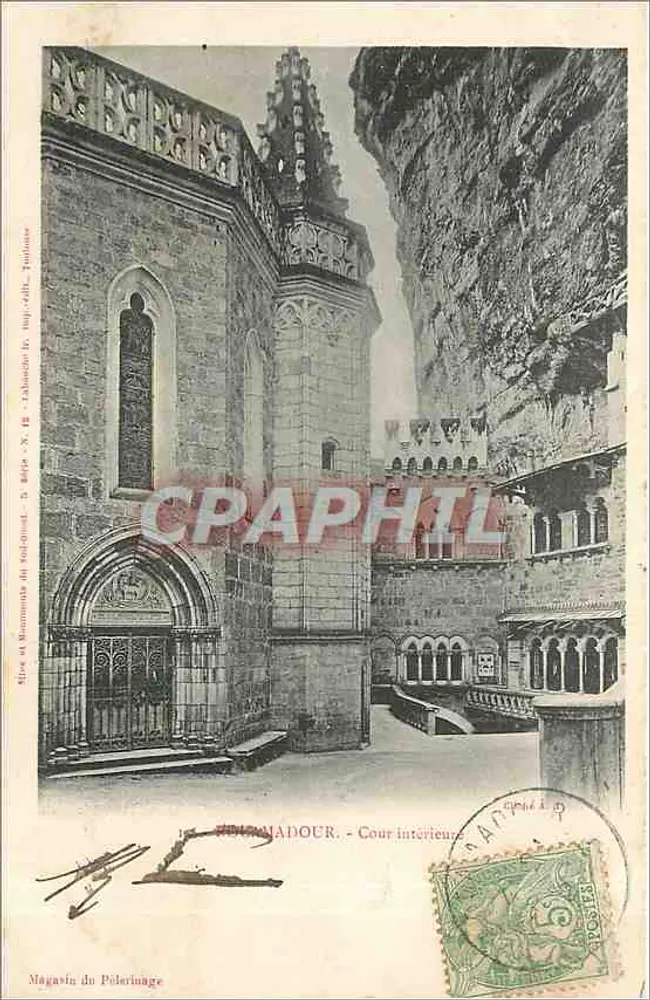 Rocamadour - Pátio interno — Loja do Peregrino, n° 12 - Frente
