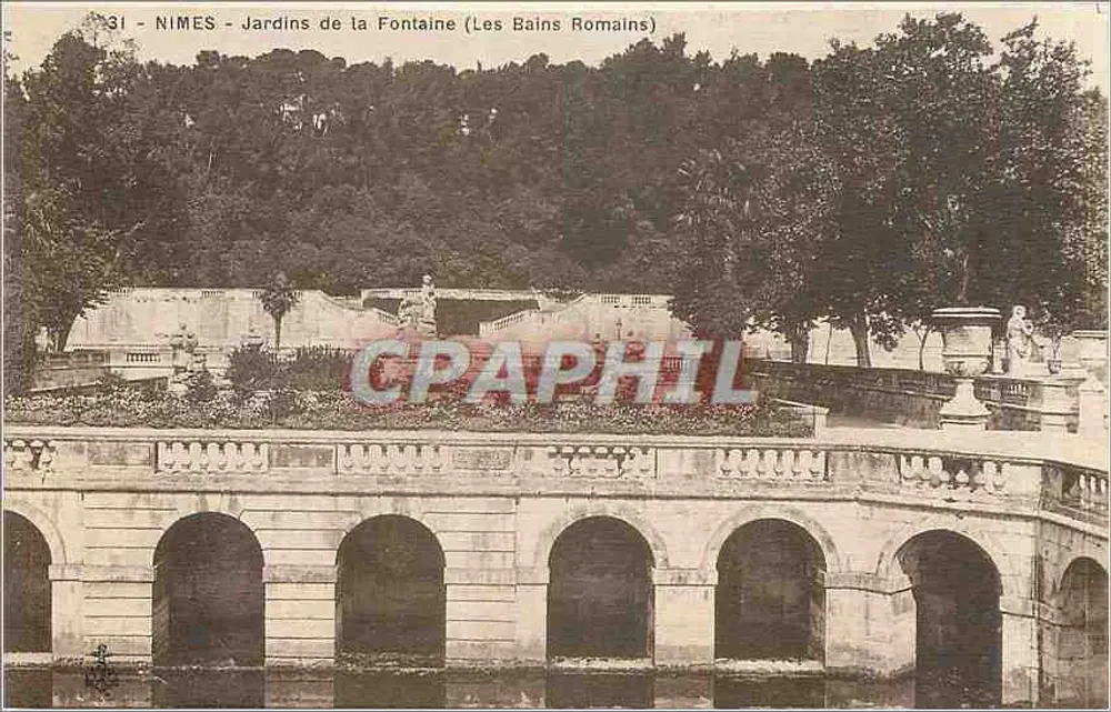 Nîmes - Gärten der Fontaine (Die römischen Bäder) — Antike Ansichtskarte n°31 — Verlag nicht sichtbar - Vorderseite