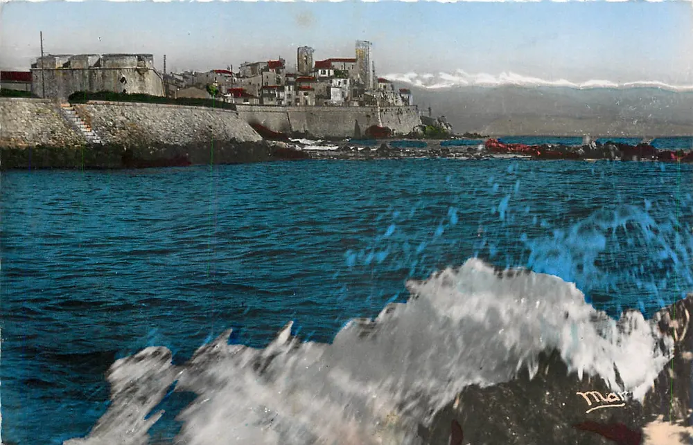 Ansicht der Côte d'Azur — Die Befestigungen — 'MAR' Editions - Vorderseite