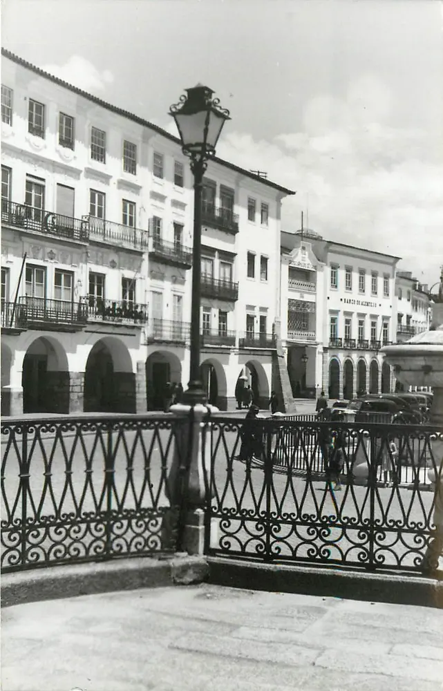 Évora (Portugalia) — Widok na Plac Geraldo — Wydanie niewidoczne, numer serii niewidoczny - Awers