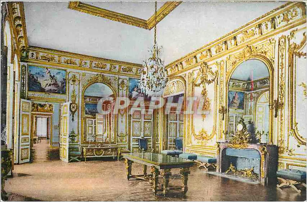 Interior of the Council Chamber — Palace of Versailles — Publisher Levy & Neurdein, Paris, no. 18 ND - Front