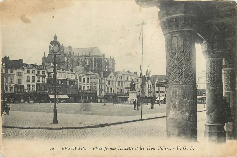 Beauvais - Place Jeanne-Hachette und die Drei Säulen — V.G.F. Nr. 22 - Vorderseite
