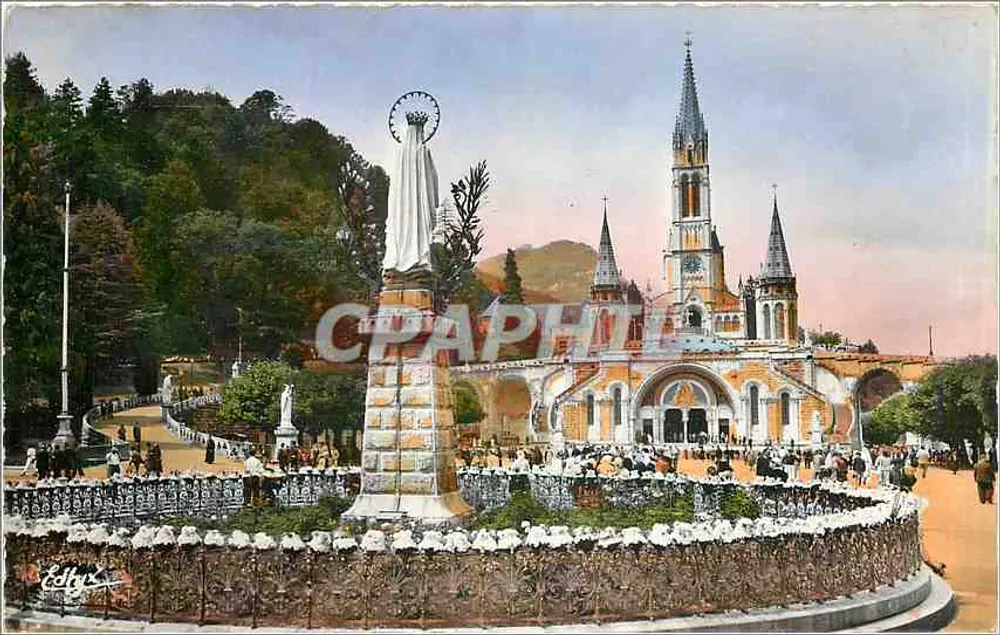 Lourdes — La Basilique et la Vierge Couronnée — Éditeur Edy - Recto