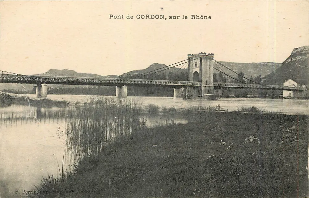 Ponte de GORDON, sobre o Rio Rône — P. Perrin, impr. Art. Avenières - Frente