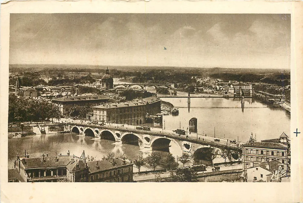 Vue générale sur la Garonne — Toulouse — Édition Pyrénées Océan - Recto