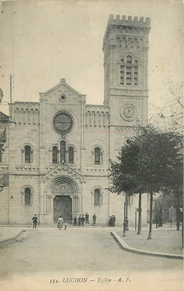 Luchon — Igreja — A. F. n° 334 - Frente