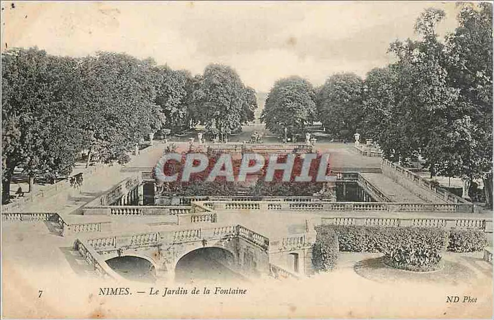 Nîmes — Le Jardin de la Fontaine — ND Phot - Recto