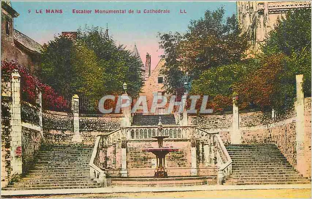 Le Mans — Monumental Staircase of the Cathedral — LL - Front